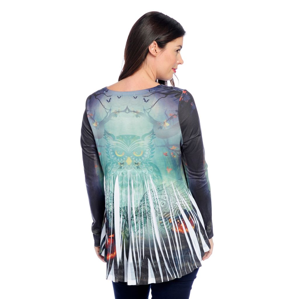 728-673- One World Printed Knit Long Sleeve Gathered Back Hi-Lo Top