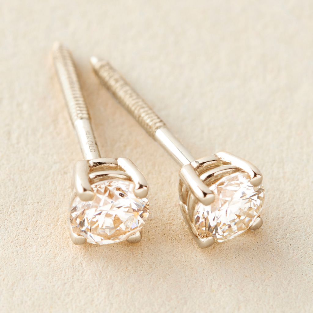 Diamond Leverback Earrings. Certified 585 (14kt) White Gold, Rhodium Finish. Iconic Design Diamond Leverback Earrings