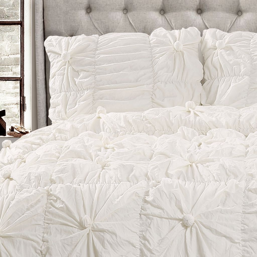 White comforter set