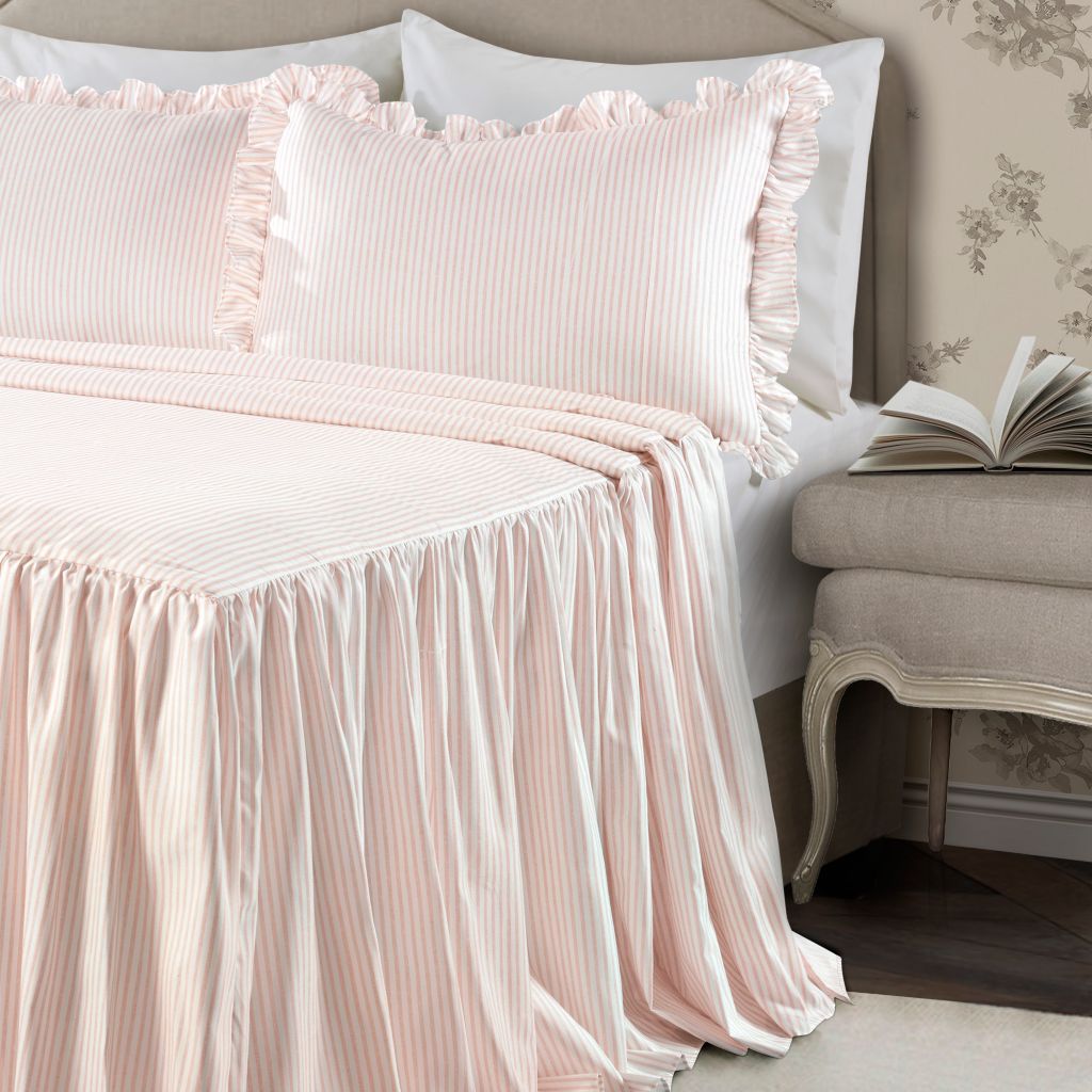 Blush bedspread detail