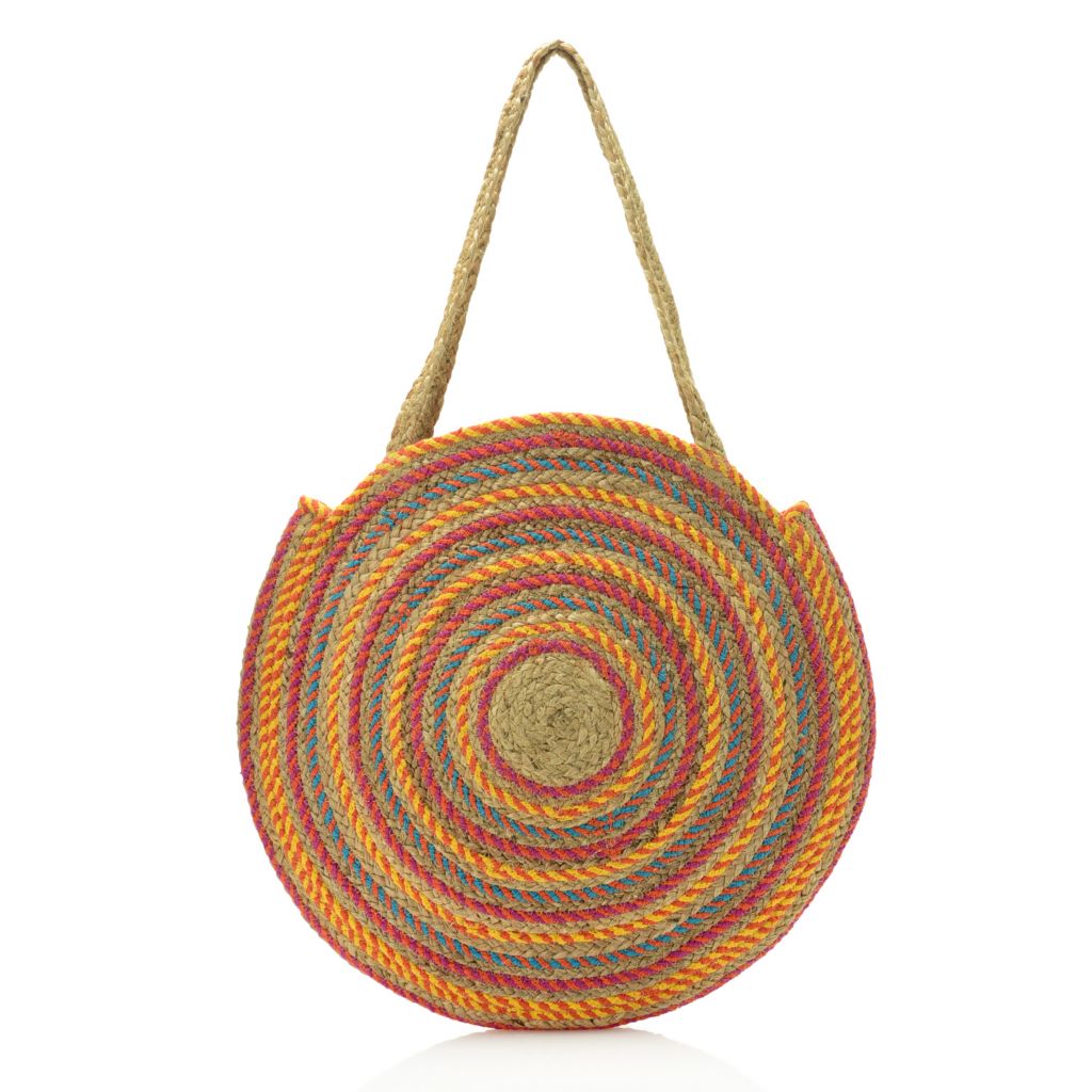 Tis the Season of Round Straw Bags