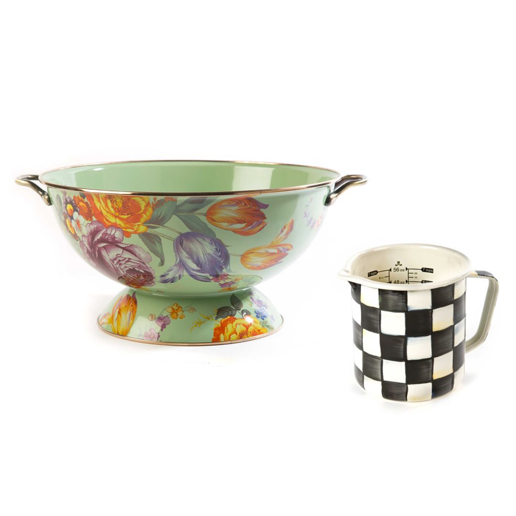 MacKenzie-Childs  Courtly Check 7 Cup Measuring Cup