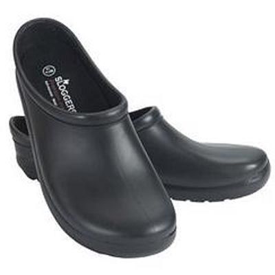 lined garden clogs