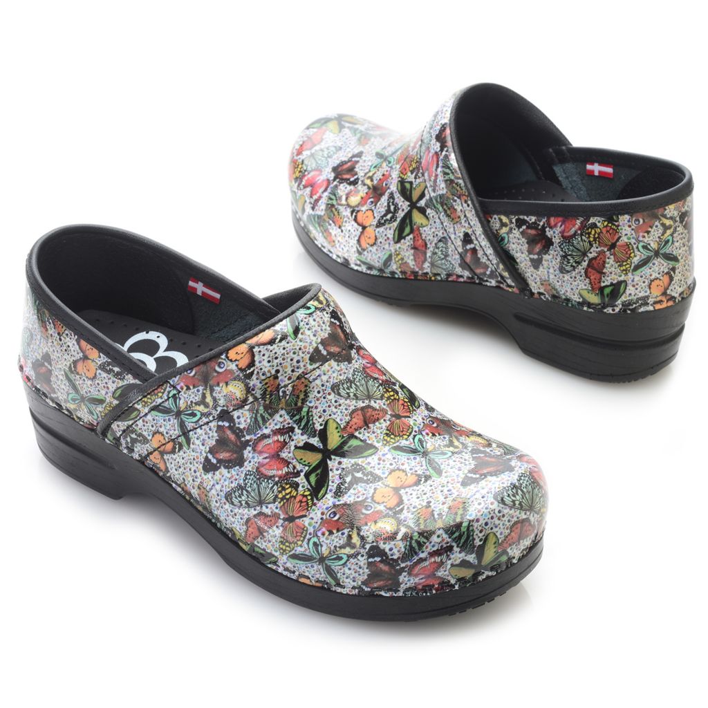 butterfly clogs