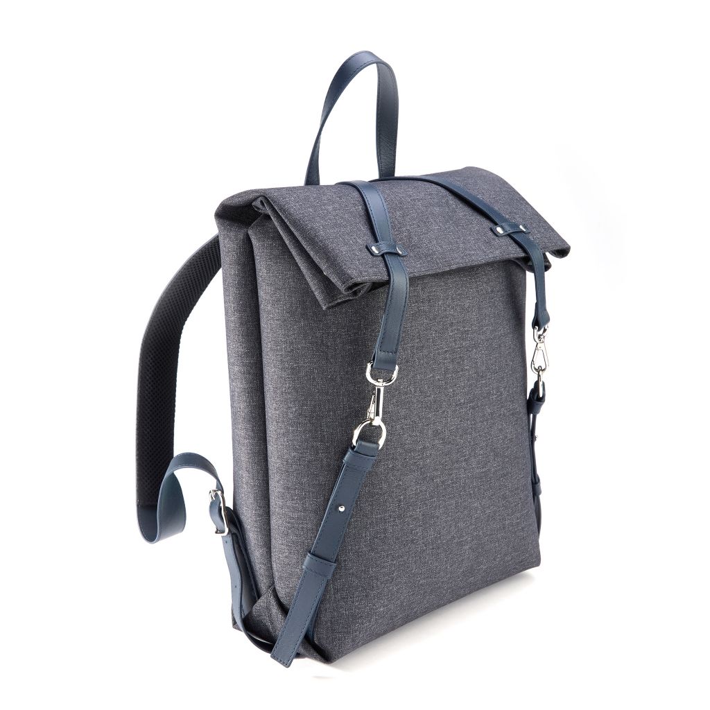 royce new york sling backpack