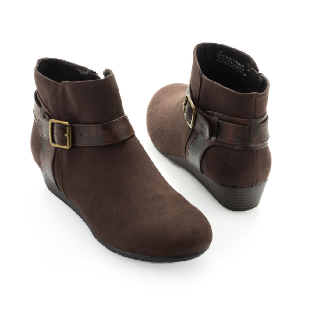 mia amore lourie bootie