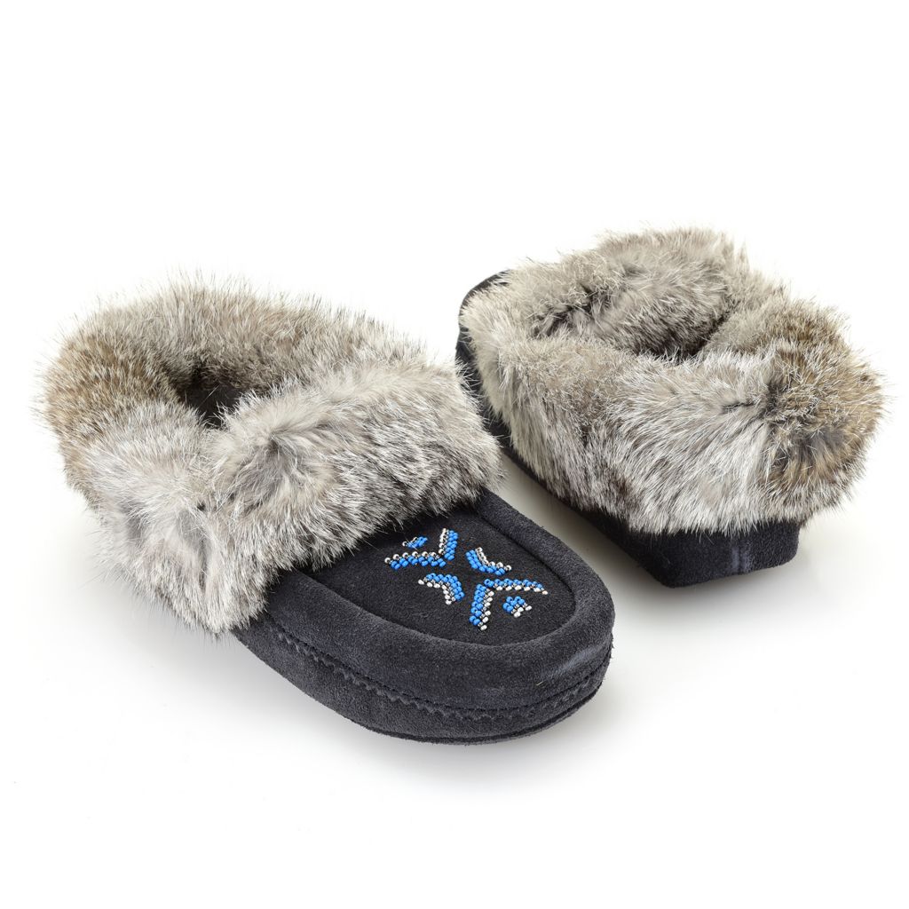 manitobah mukluks slippers