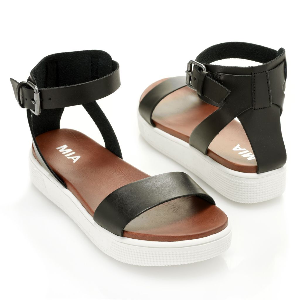 mia buckle sandals