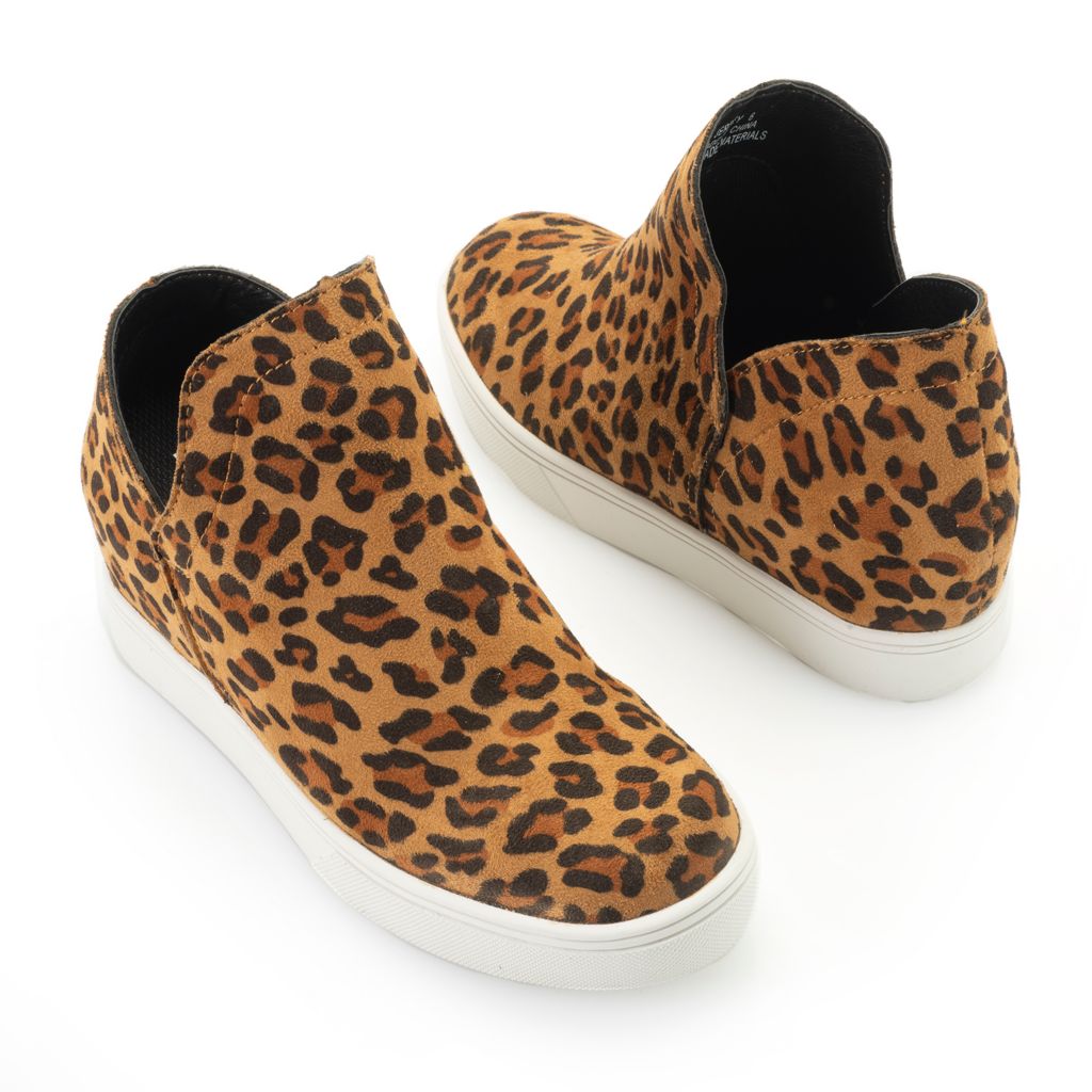 Corkys Womens Leopard Slip On Fashion Wedge Sneaker Size 11 