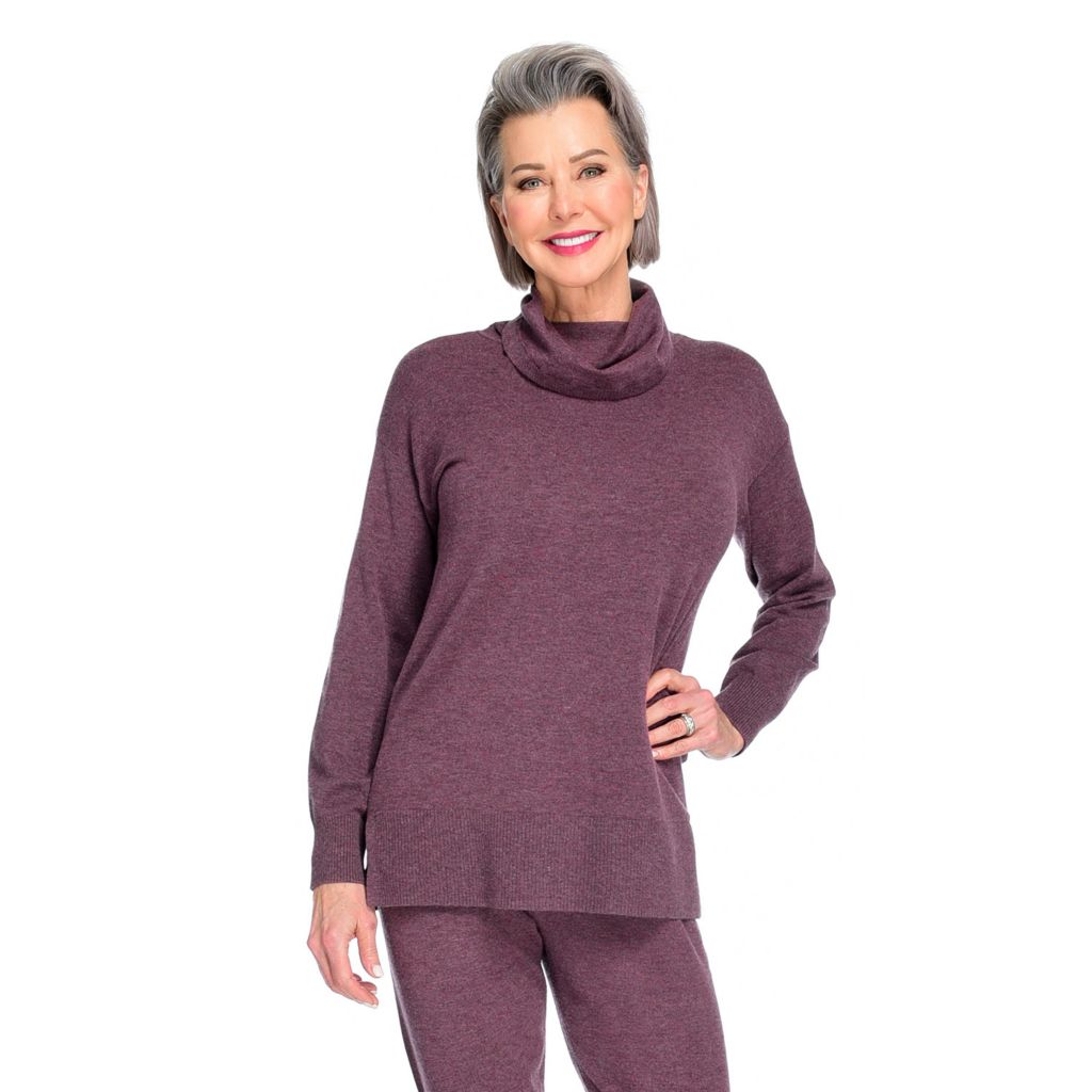 Sanctuary jogger outlet cowl neck sweater